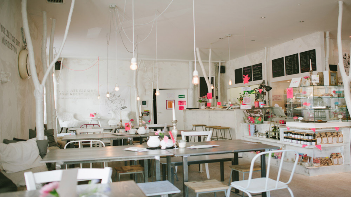 white-rabbits-room-muenchen-rosenheimerplatz-cafe